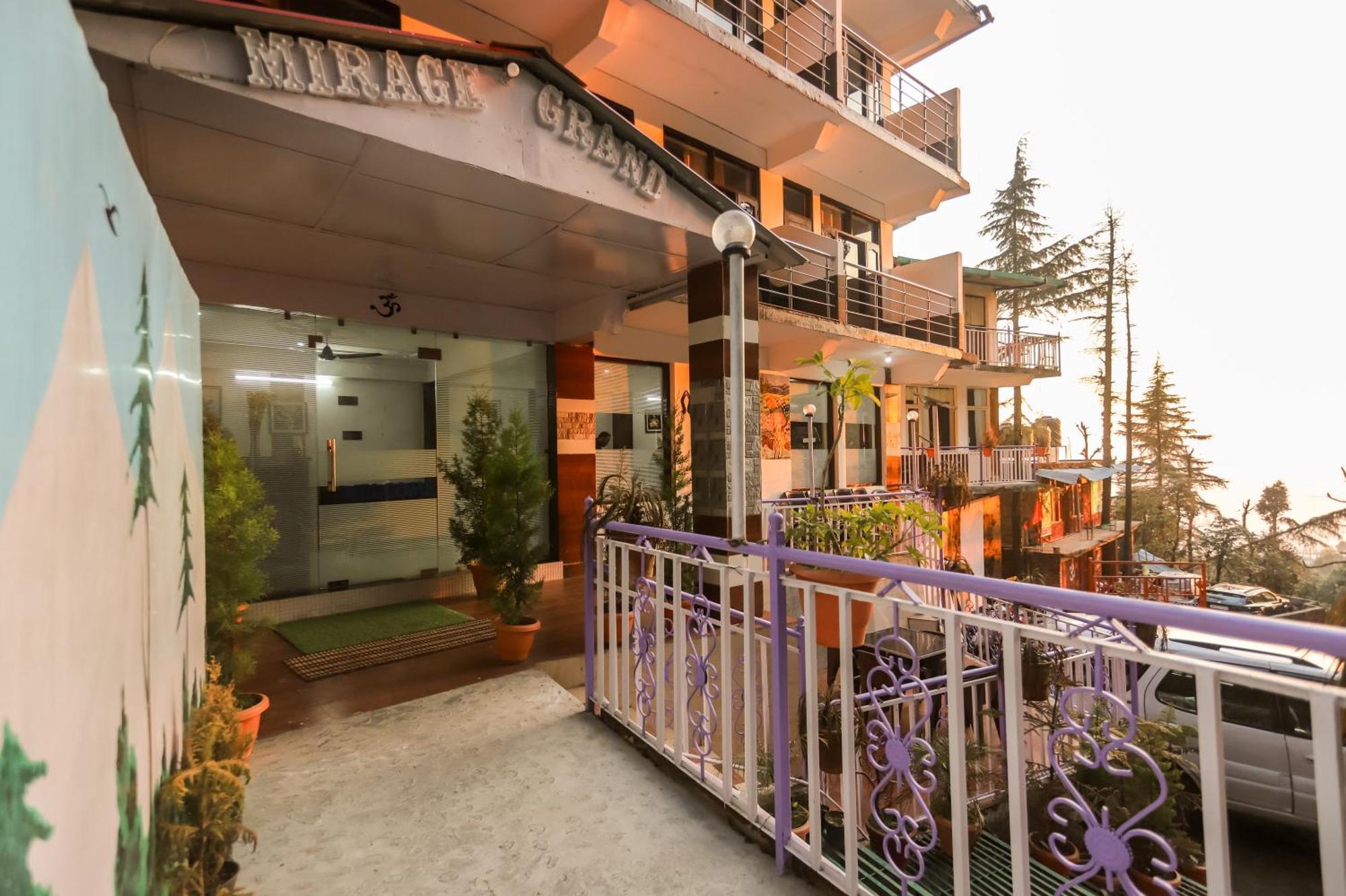 Mirage Grand Hotel МакЛеод Ганж Екстериор снимка